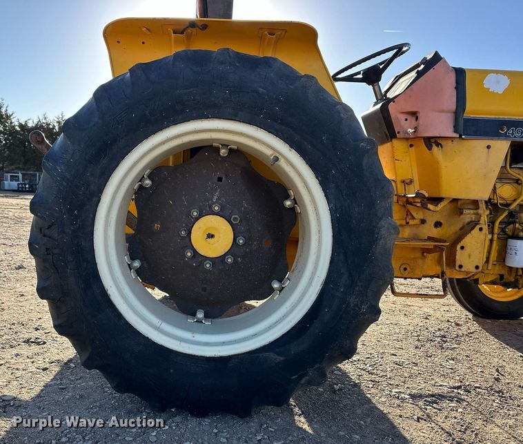 image for item ER8514 1991 Case IH 495 tractor