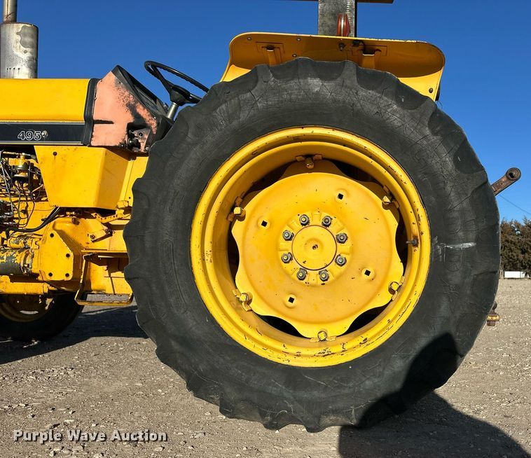 image for item ER8514 1991 Case IH 495 tractor