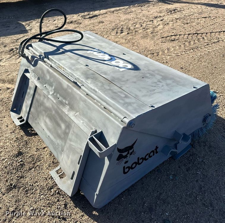 image for item ER8516 Bobcat skid steer broom