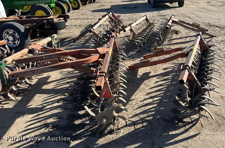 image for item ER8517 (7) Sunflower treader attachments