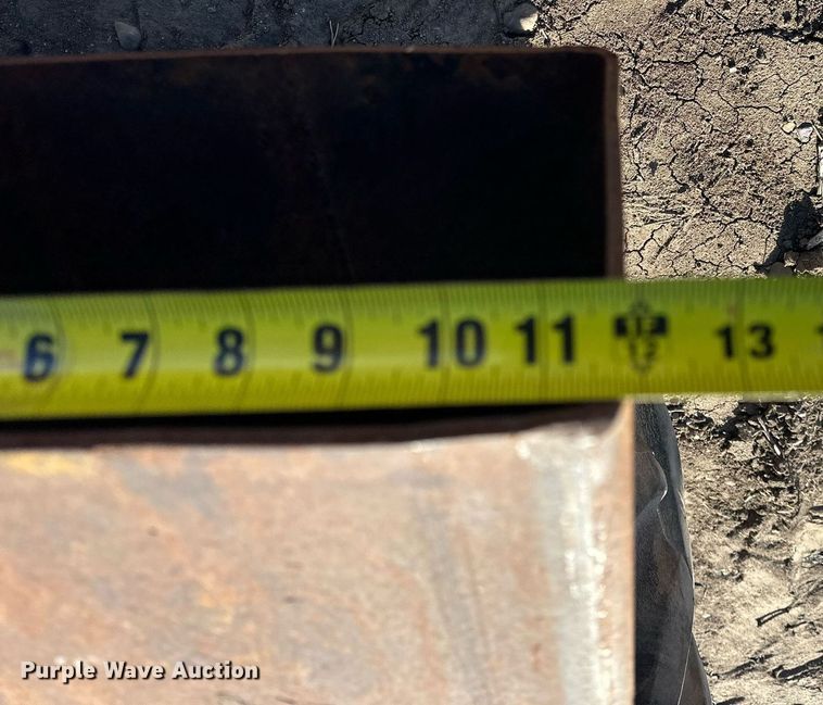 image for item ER8526 (3) square tubing