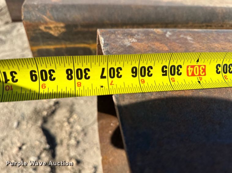 image for item ER8526 (3) square tubing