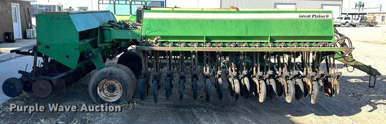 image for item ER8529 Great Plains Solid Stand 30 grain drill