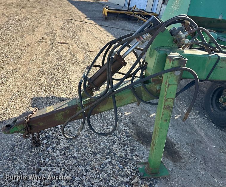 image for item ER8529 Great Plains Solid Stand 30 grain drill