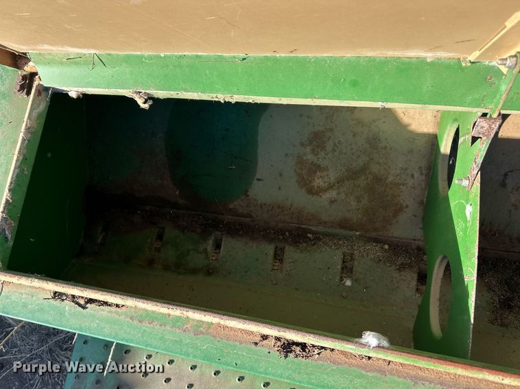 image for item ER8529 Great Plains Solid Stand 30 grain drill