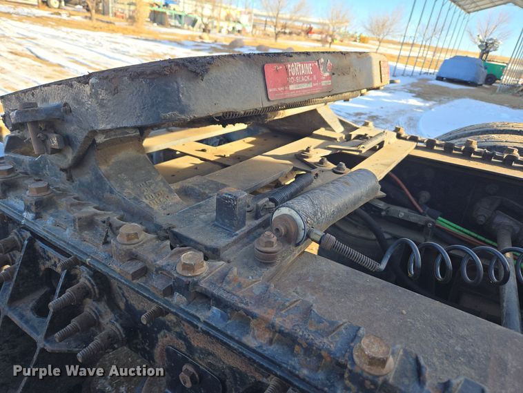 image for item DT7020 2011 International Prostar Premium truck