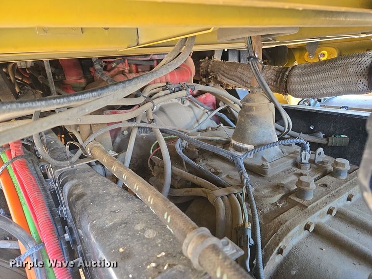 image for item DT7020 2011 International Prostar Premium truck