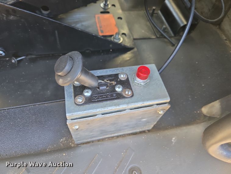 image for item DT7020 2011 International Prostar Premium truck