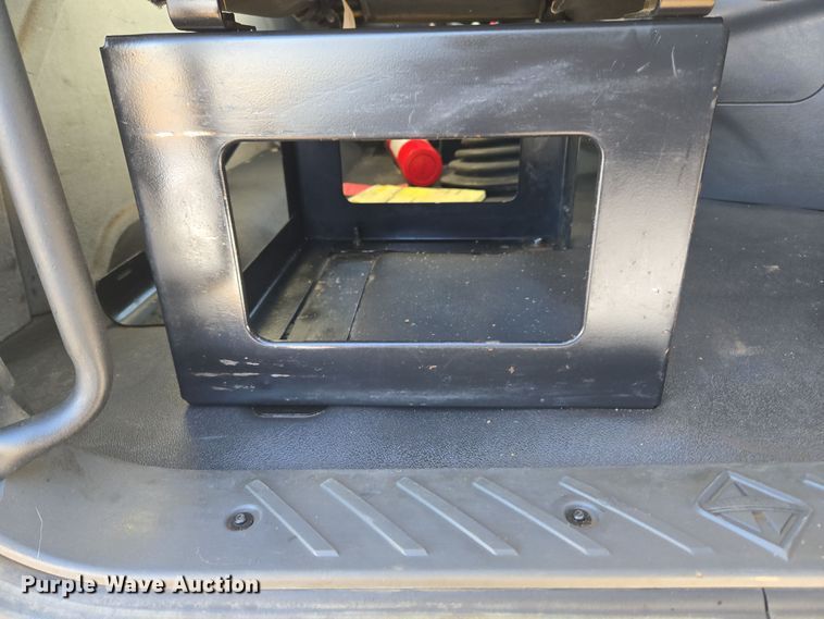 image for item DT7020 2011 International Prostar Premium truck