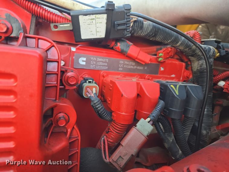 image for item DT7020 2011 International Prostar Premium truck