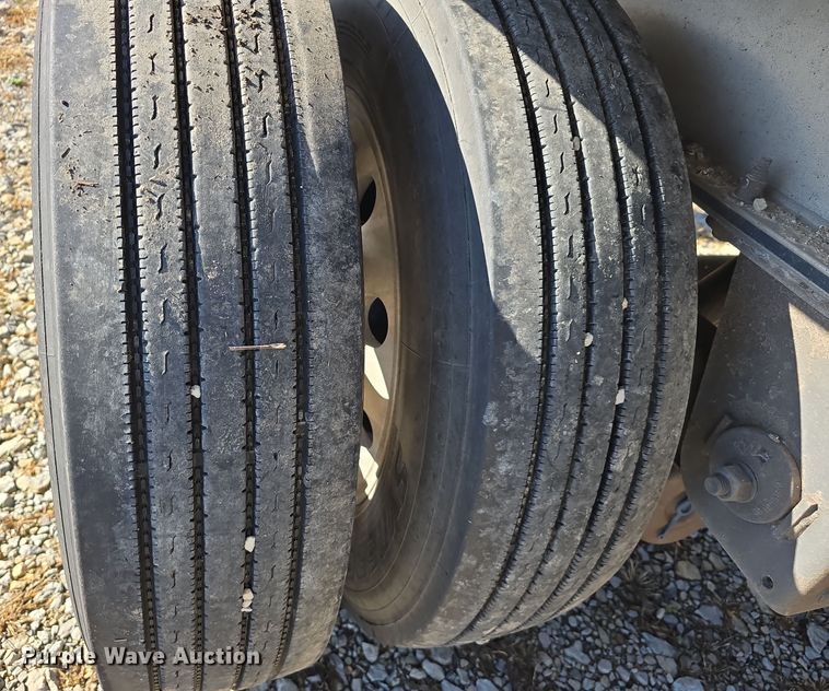 image for item DV0000 2016 Wilson Trailer Sales Inc. AF-1080 flatbed trailer