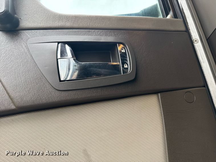 image for item EG2331 2013 Kenworth T660 semi truck