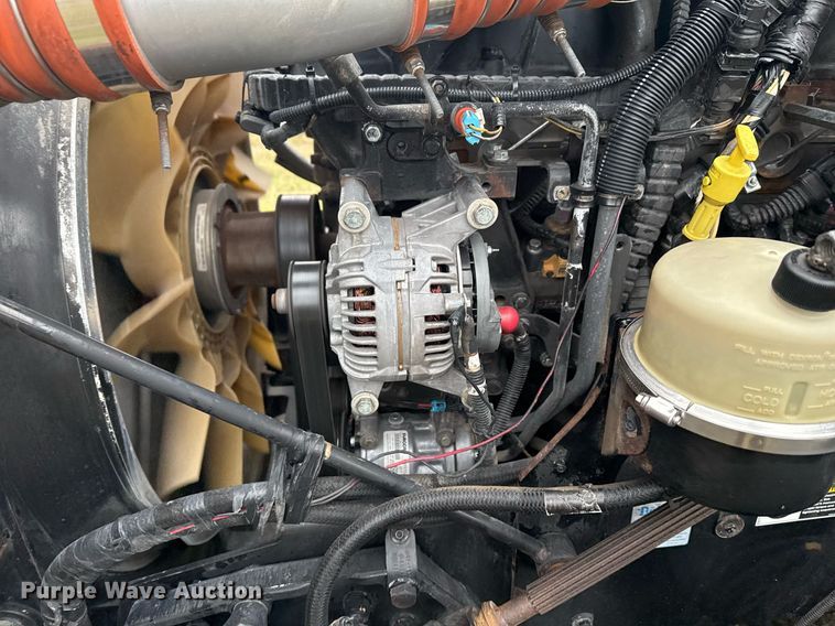 image for item EG2331 2013 Kenworth T660 semi truck