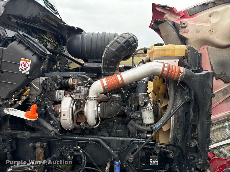 image for item EG2331 2013 Kenworth T660 semi truck