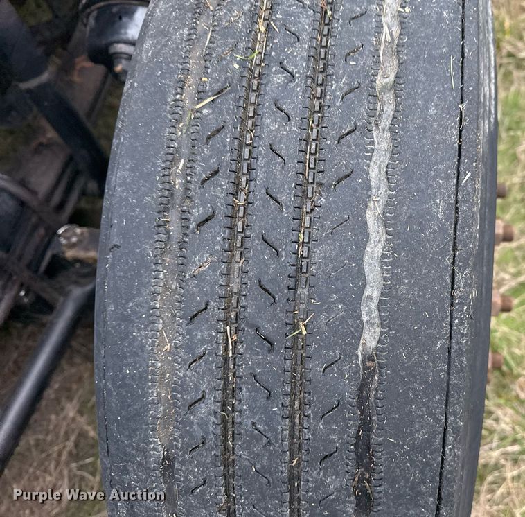 image for item EG2331 2013 Kenworth T660 semi truck