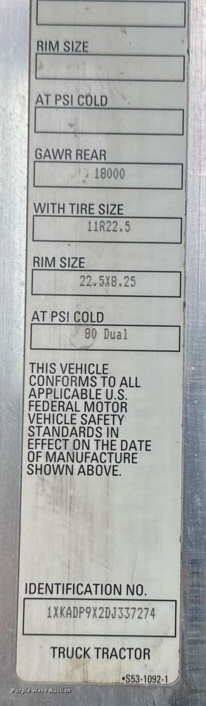 image for item EG2331 2013 Kenworth T660 semi truck