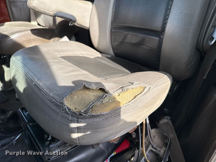 image for item EG2340 2006 Kenworth semi truck