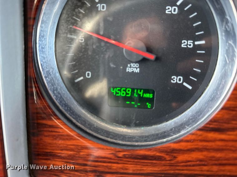 image for item EG2340 2006 Kenworth semi truck