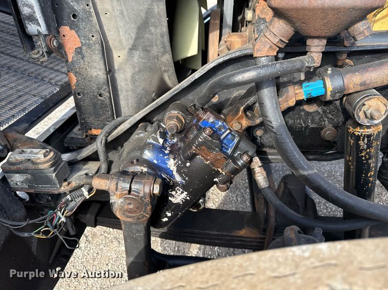 image for item EG2340 2006 Kenworth semi truck