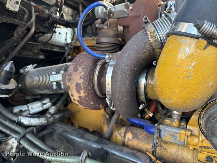 image for item EG2340 2006 Kenworth semi truck