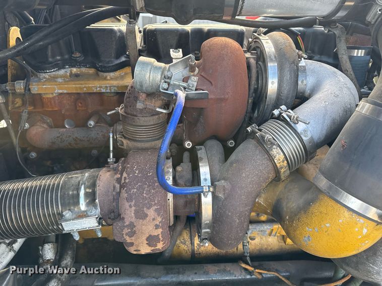 image for item EG2340 2006 Kenworth semi truck