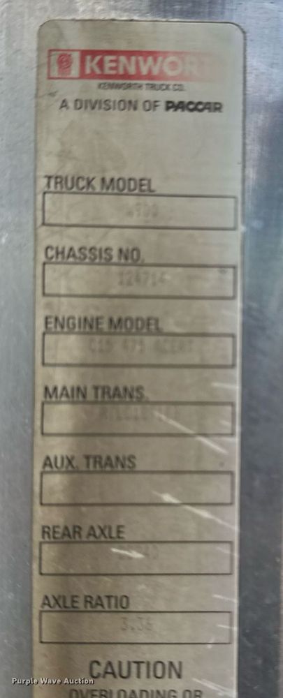 image for item EG2340 2006 Kenworth semi truck