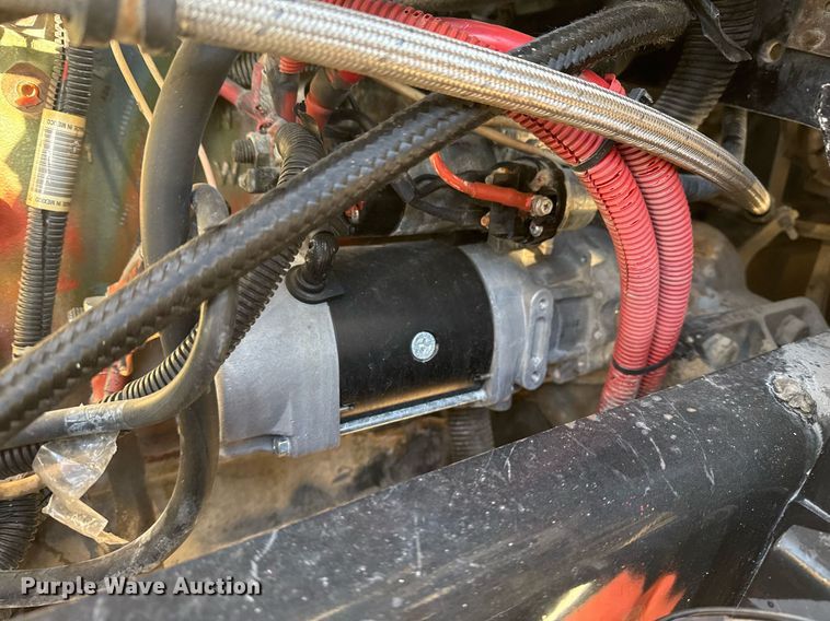 image for item EG2345 2001 Freightliner semi truck