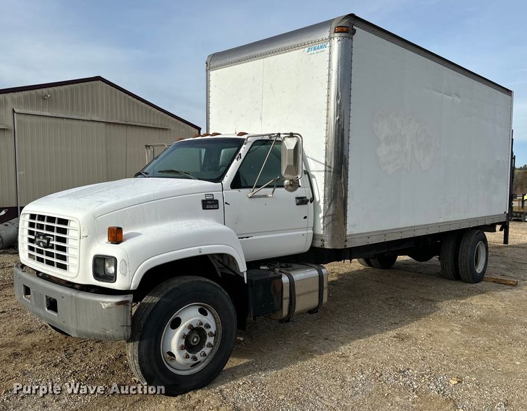 image for item EH7258 2000 Chevrolet  C6500 box truck