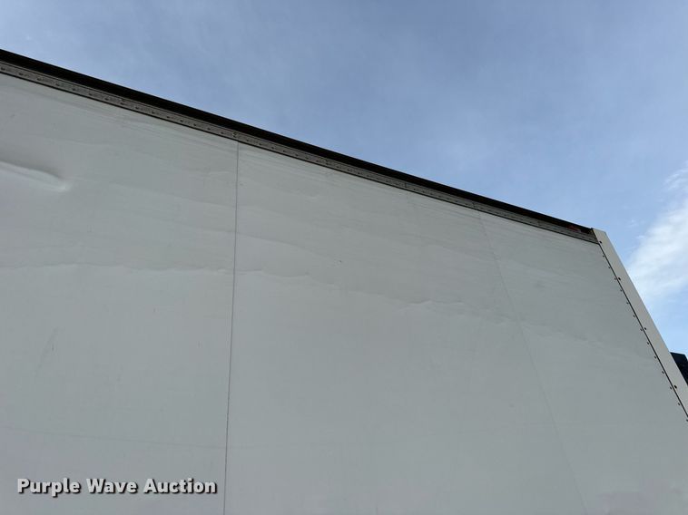 image for item EH7258 2000 Chevrolet  C6500 box truck