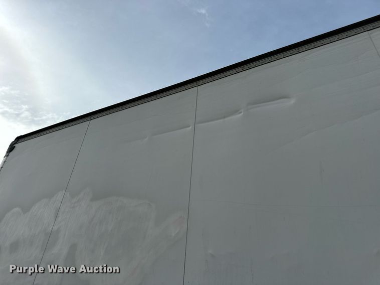 image for item EH7258 2000 Chevrolet  C6500 box truck