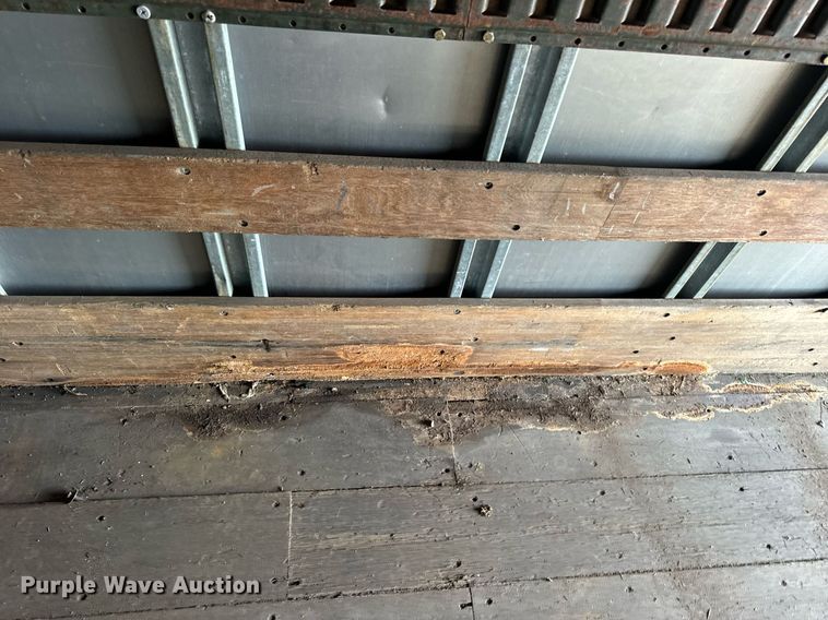 image for item EH7258 2000 Chevrolet  C6500 box truck