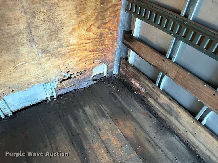 image for item EH7258 2000 Chevrolet  C6500 box truck