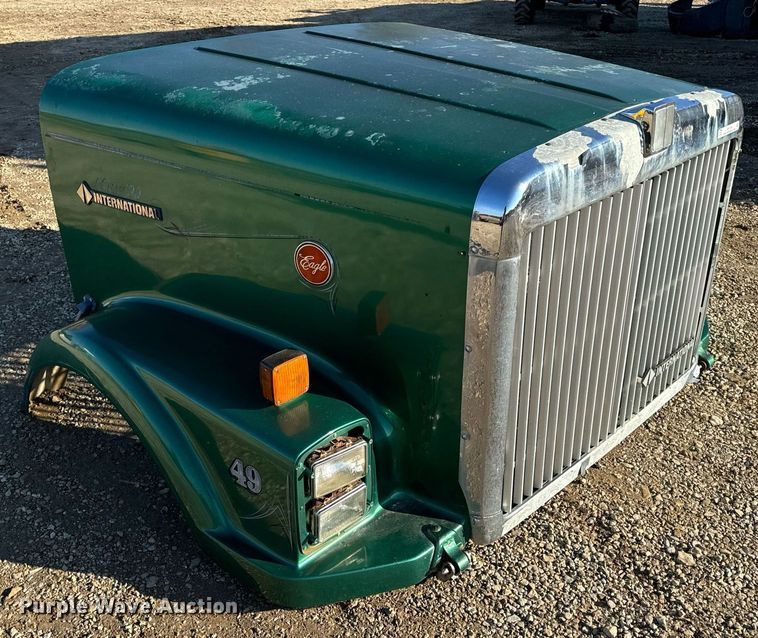 image for item EH7434 Semi truck hood