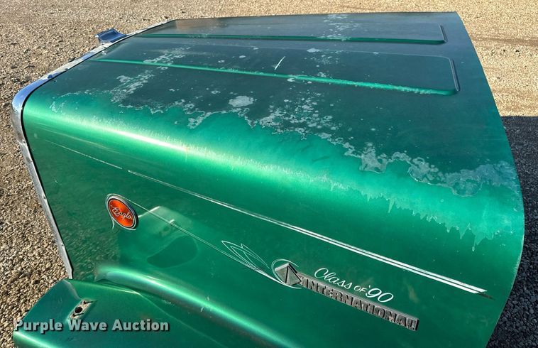 image for item EH7434 Semi truck hood