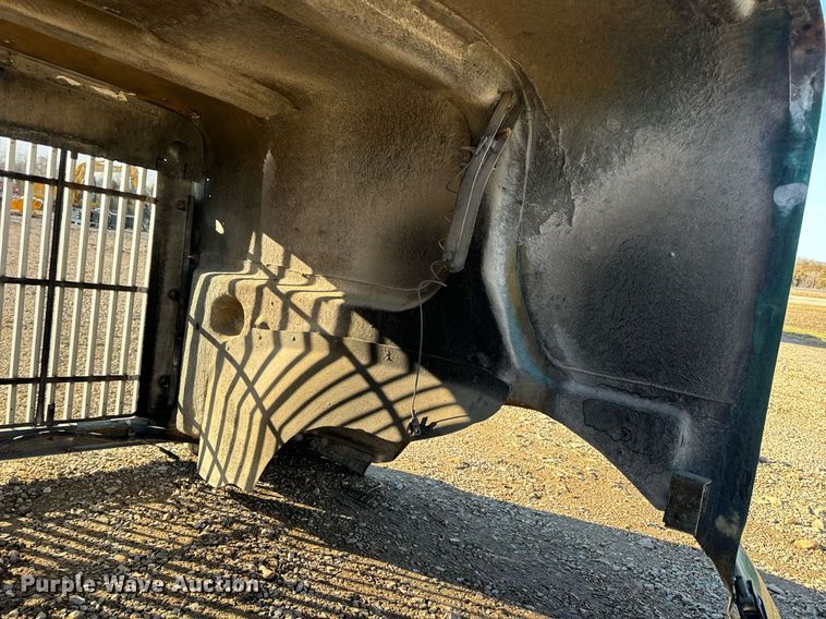 image for item EH7434 Semi truck hood