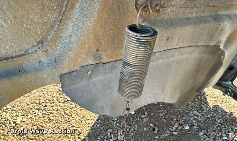 image for item EH7434 Semi truck hood