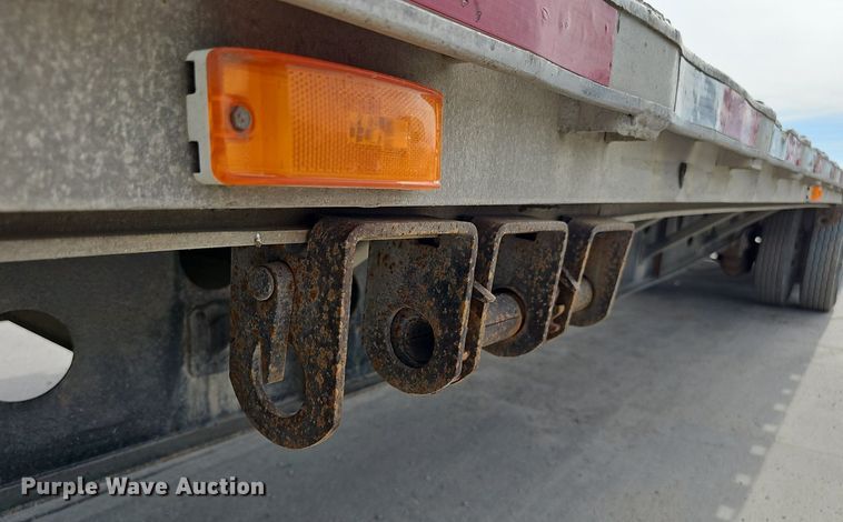 image for item IO9977 2001 Transcraft Eagle drop deck equipment trailer