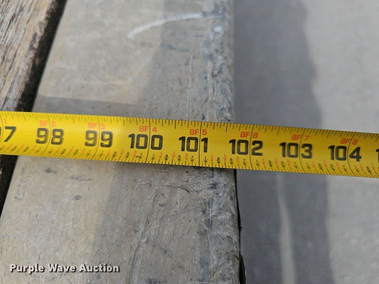 image for item IO9977 2001 Transcraft Eagle drop deck equipment trailer