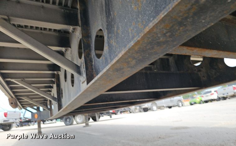 image for item IO9977 2001 Transcraft Eagle drop deck equipment trailer