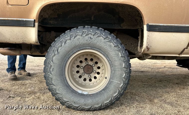 image for item DL0489 1990 Chevrolet Blazer SUV