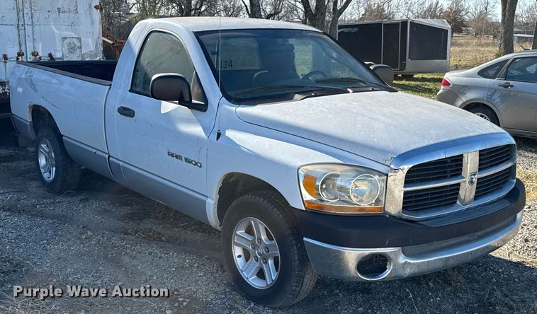 image for item DO0052 2006 Dodge Ram 1500 pickup truck