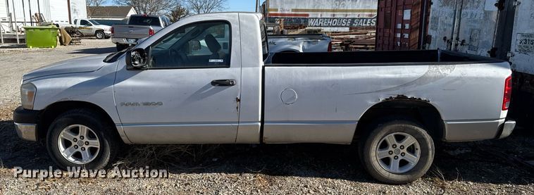 image for item DO0052 2006 Dodge Ram 1500 pickup truck