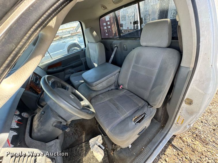 image for item DO0052 2006 Dodge Ram 1500 pickup truck