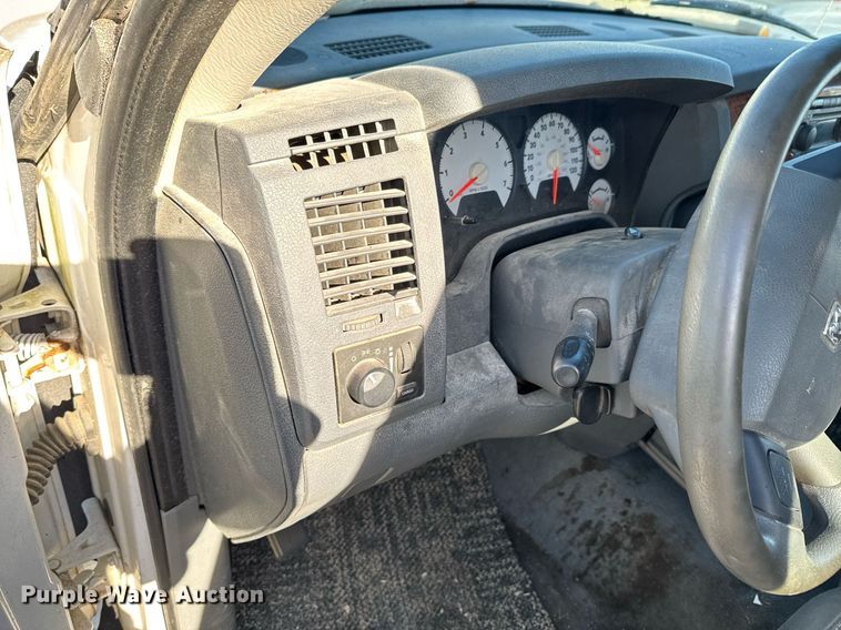 image for item DO0052 2006 Dodge Ram 1500 pickup truck