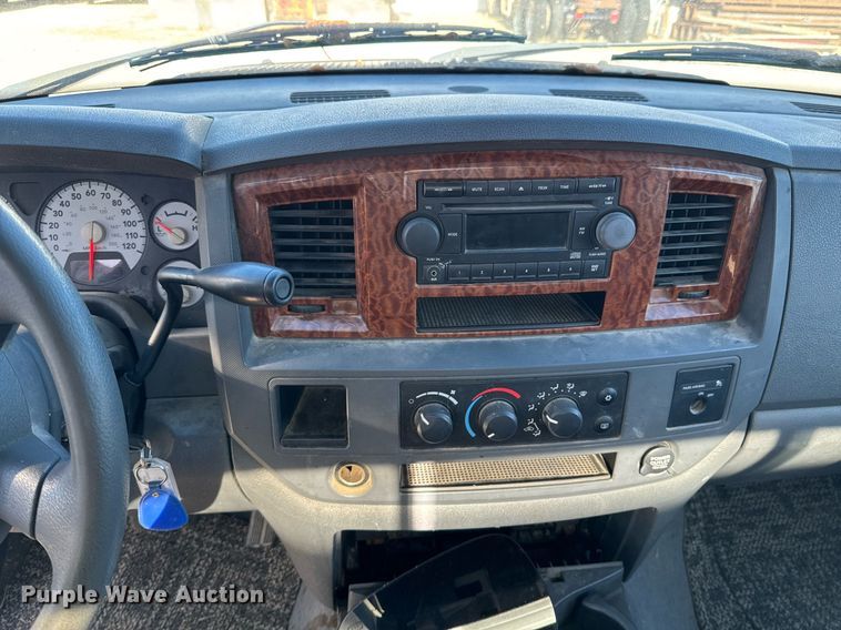 image for item DO0052 2006 Dodge Ram 1500 pickup truck