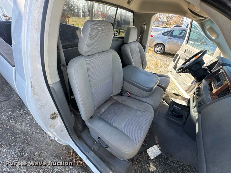 image for item DO0052 2006 Dodge Ram 1500 pickup truck