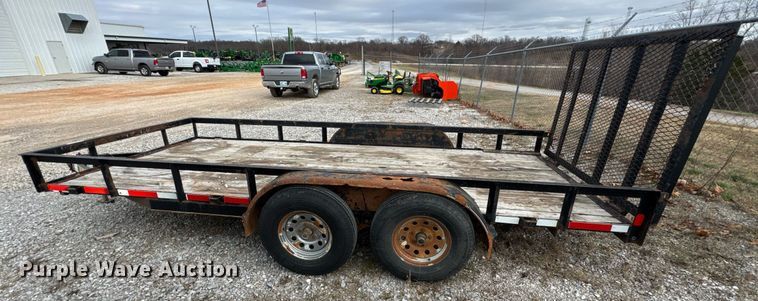 image for item DO0074 2016 Lamar utility trailer