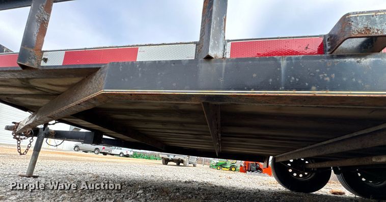 image for item DO0074 2016 Lamar utility trailer