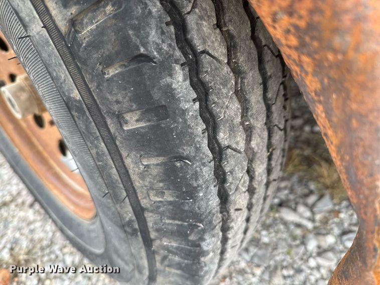 image for item DO0074 2016 Lamar utility trailer