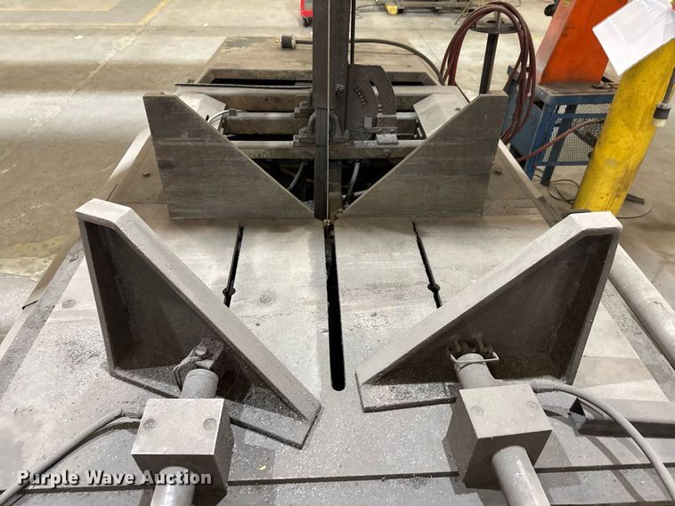 image for item DO0076 Cobra Saw band saw